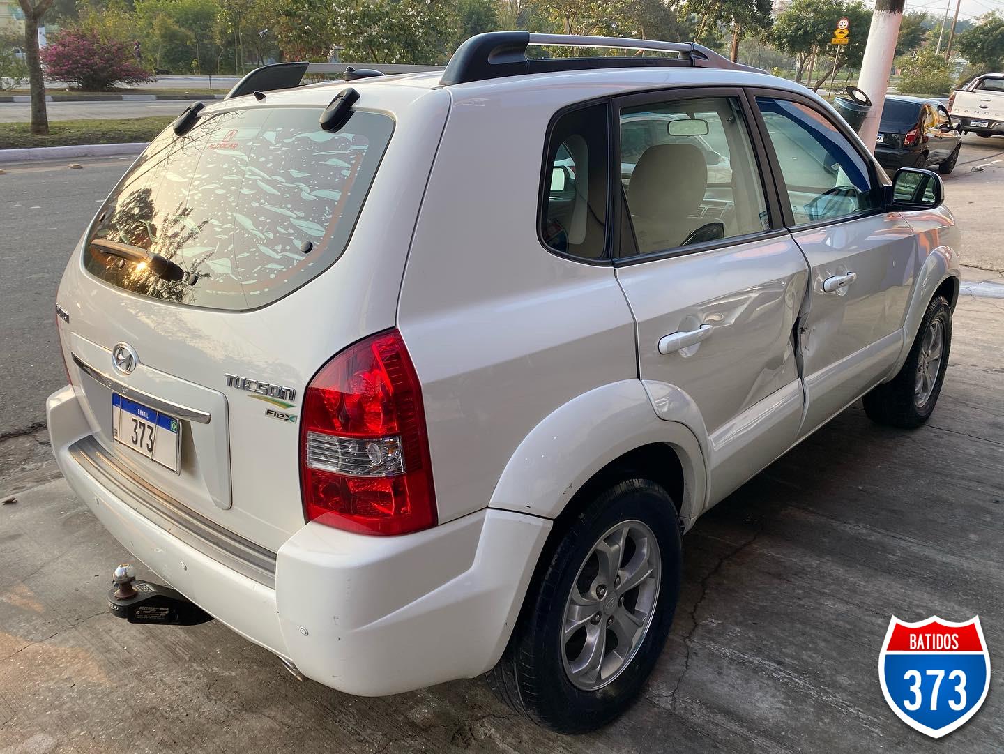 hyundai-tucson-gls-2-0-flex-aut-2016-batido-cod-ref-03160
